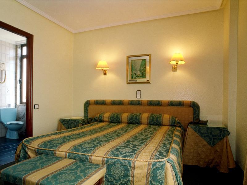 Hotel Los Angeles Guarnizo Room photo